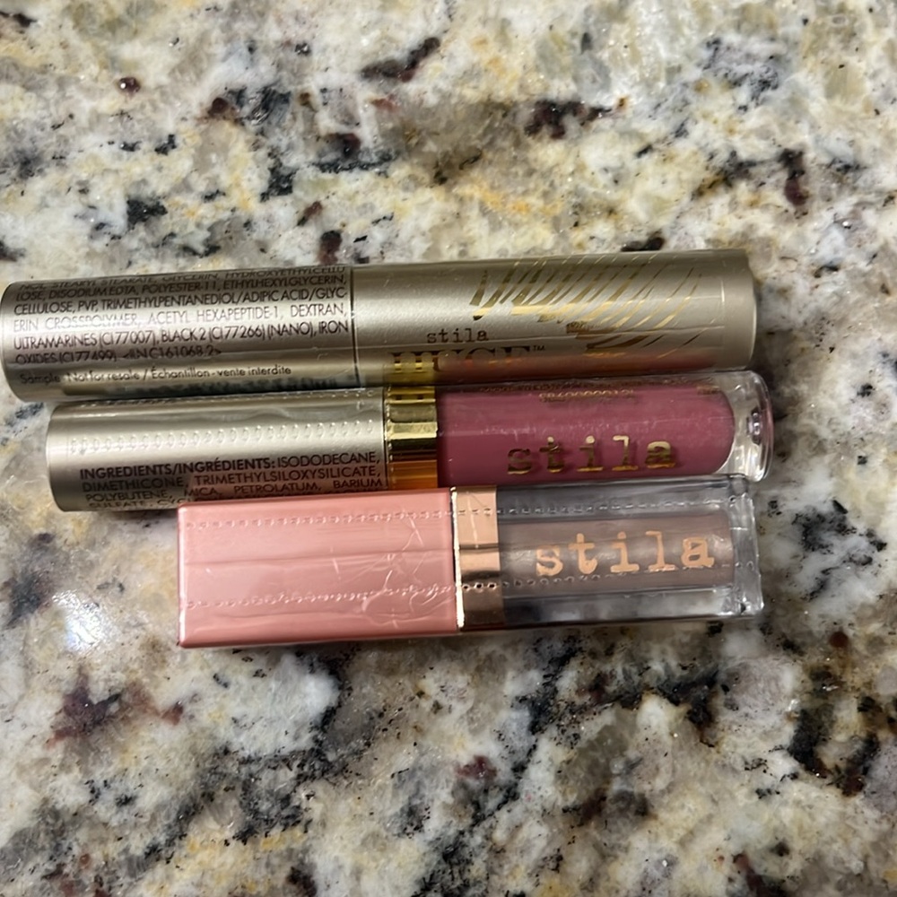 NWT Stila travel set huge mascara, liquid lipstick, and shimmer & glow eyeshadow